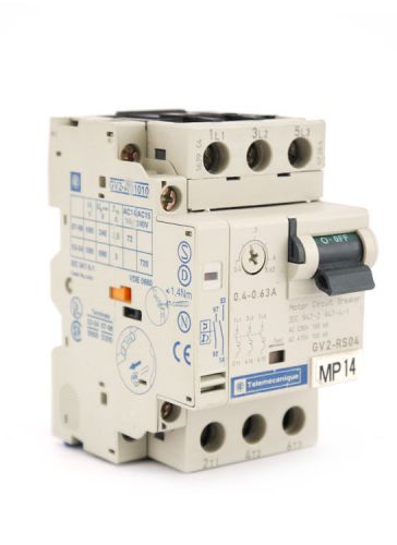 Telemecanique gv2-rs04 motor circuit breaker w/gv2-ad1010 auxiliary contact for sale