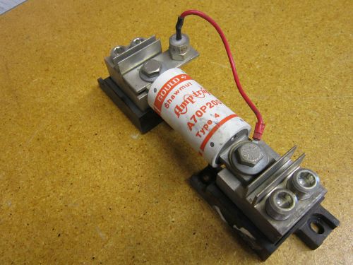 Buss 1BS103 FUSE BLOCK 400AMP 600V With Amp Trap A70P200 FUSE 200AMP 700V