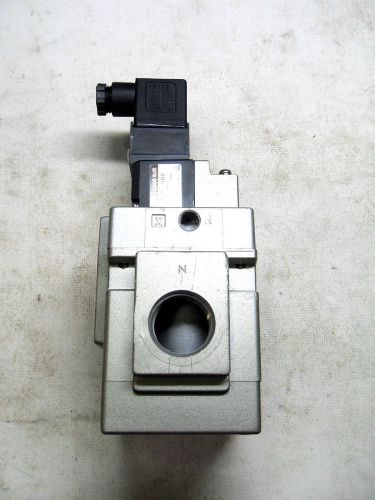 (X5-7) 1 NEW SMC VG342R-5DZ-06N SOLENOID VALVE