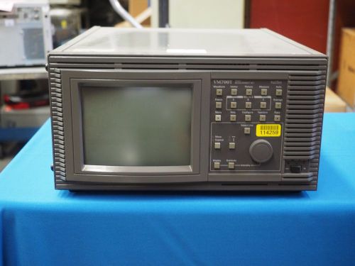 Tektronix VM700T-01-40-48-1C TV Analyzer with PAL Option