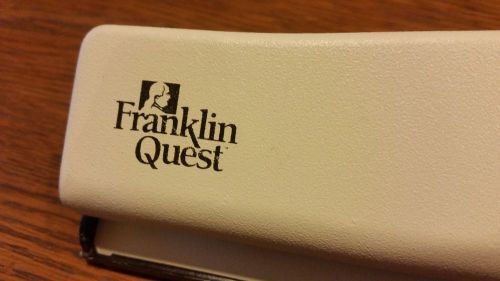 Franklin Quest Classic 7-Hole Metal Punch for 5 1/2&#034;x8 1/2&#034; Planner Pages