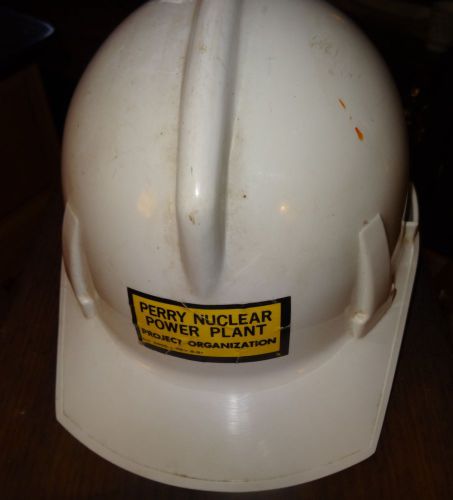 1981 &#034;Perry Nuclear Power Plant&#034; Fiberglass MSA Hard Hat - Size 6 1/2 - 7 3/4