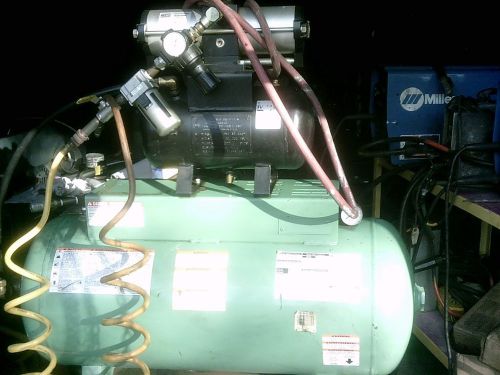 MIDWEST BOOTSTRAP BOOSTER WITH DUAL TANKS