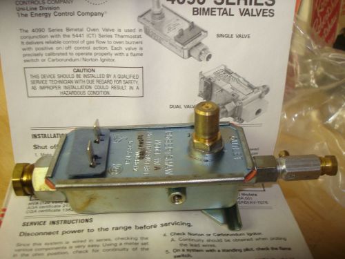 Robertshaw 4090-155 120 Volt Bimetal Valve  NEW Old Stock Free Shipping