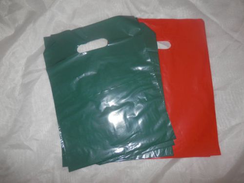 100 9&#034; x 12&#034; Forest Green and Red Low-Density Plastic Merchandise Bags