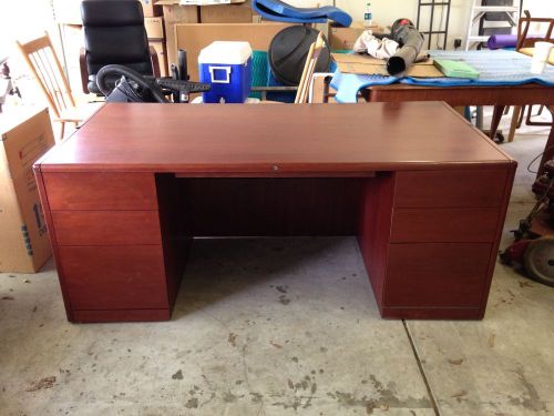 Executive Office Desk 4-piece set - Cherry finish
