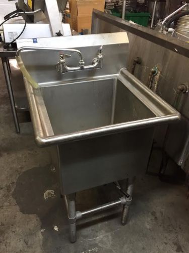 24&#034; Stainless Steel 1 Compartment Commercial Sink with Faucet