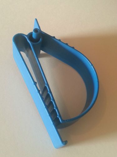 Glove guard utility catcher clip for belt great design for work blue color for sale