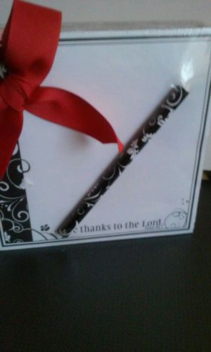 Psalms 106:1 Give Thanks to the Lord Stationary set sealed black &amp; white