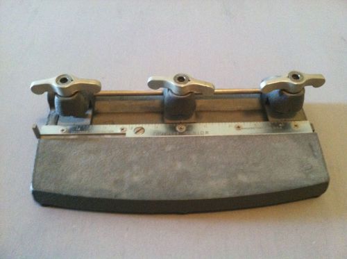 TWIRLIT SENIOR 3 Hole Punch Duvinage Corporation Hagerstown MD Vintage Cast iron