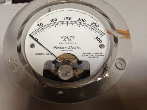 WESTERN ELECTRIC VOLTS AC METER 321-L 0 - 300 KS-16457-L1 MADE IN USA