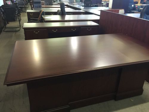 EXECUTIVE TRADITIONAL STYLE DESK &amp; CREDENZA SET by JOFCO in MAHOGANY COLOR WOOD