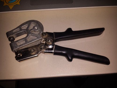 Malco Tools PL1 Punch Lock Metal Stud Crimper