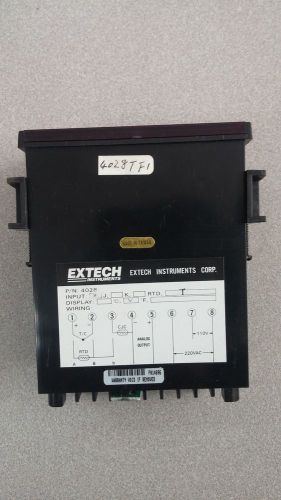 (1) Extech Instruments 1/8 DIN Digital Panel Temperature Meter P/N: 4028 NEW