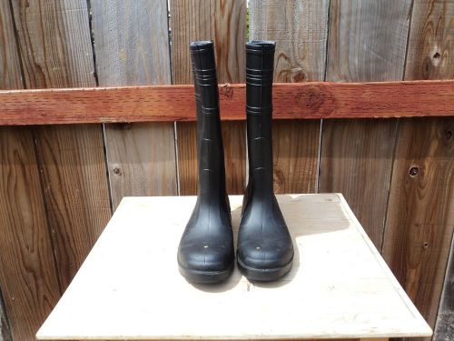 ONGUARD Steel Toe Rubber Boots Size 5, 15 inches