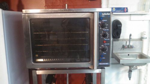 Moffat Turbo Fan Commercial Convection Oven with Stand