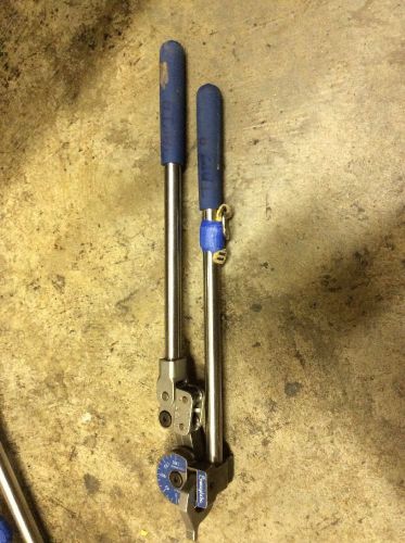 Swagelock  MS- HTB-6T T Tubing Pipe Used  3/8&#034; 15/16&#034; BEND RADIUS 0-180