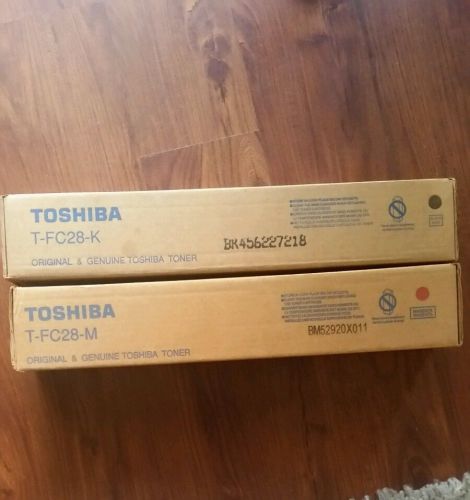 2 New Genuine Sealed Toshiba OEM T-FC28-M &amp; T-FC28-K toner black magenta