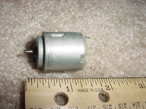 Small DC Electric Motor 6 - 12 VDC 5560 RPM 10 g-cm M34