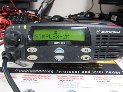 Motorola CDM-1250  VHF Mobile 136-1740Mhz 50 Watt 64CH Model AAM25KKD9AA2AN