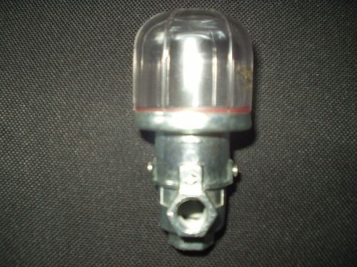 TRICO OPTO-MATIC CONSTANT LEVEL OILER OUTLET 1/4 IN PNEUMATIC LUBRICATOR B380558