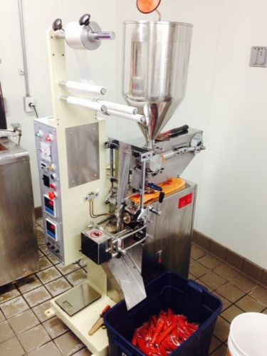 Form, fill, and seal machine for liquids for sale