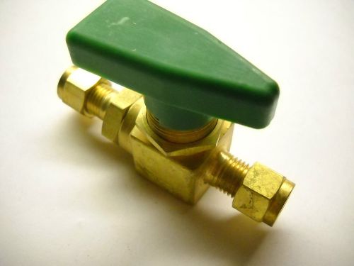 FLO LOK 312 BRASS SHUT OFF VALVE 1/4&#034; OD TUBE NEW CONDITION IN PACKAGE
