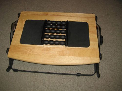 . Humanscale Foot Machine 300B Foot Rest with Massage Balls - Natural