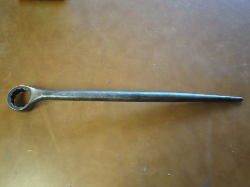 Vintage Spud Handle Box Wrench PLOMB 1 USS (1 5/8) PLUMB 2626 L  22 inch
