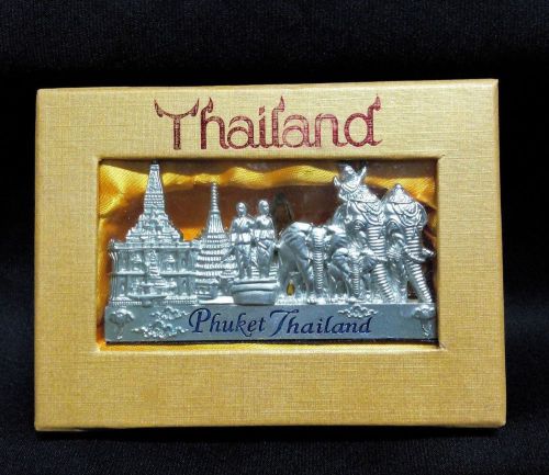SOUVENIR CARD HOLDER  KHAOW PHANOMRUNG THAILAND