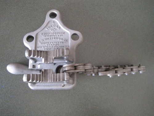 Vintage vulcan no.1 chain pipe vise by j.h. williams &amp; co, made in buffalo  ny for sale