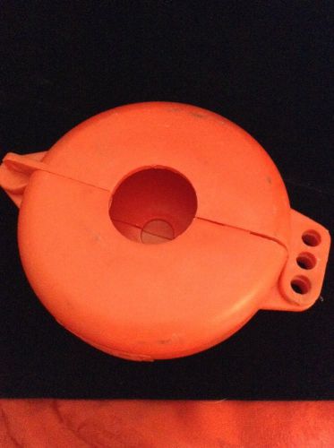North v-safe vs09 wheel valve lockout device red valve handles up to 6 1/2  - 10&#034; for sale