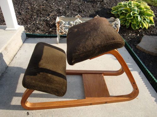 Vintage Ergonomic Bent Oak Kneeling Posture Knee Chair