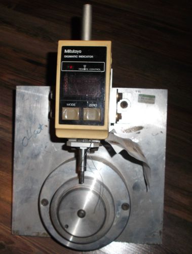 Mitutoyo Digimatic Dial Indicator With Comparator Stand IDF-112E