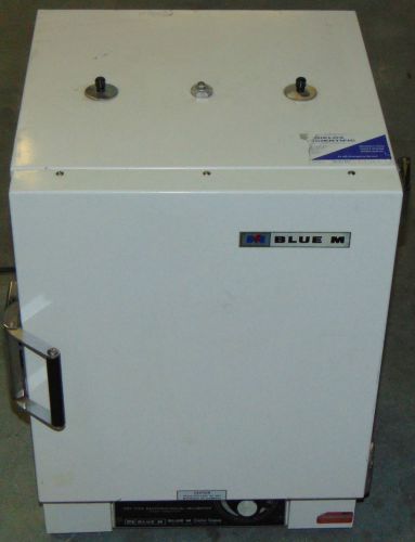 Blue M Dry Type Bacteriological Incubator Model 100A Quantity Available