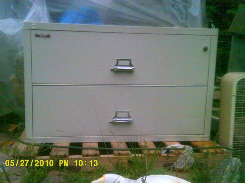 FireKing Office Fireproof Two Drawer Lateral File 44&#034;&#034;W locking with key