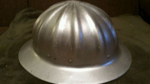 Vintage Fibre-Metal SuperLite Full Brim Aluminum Hard Hat Made in USA GOVERNMENT