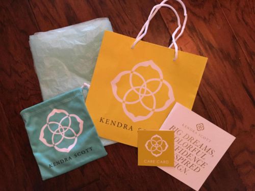 KENDRA SCOTT gift set cleaning dust bag gift bag tissue paper care card brochure