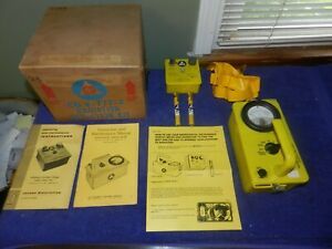 Vintage Jordan Victoreen CDV 777-2 Radiation Detection Kit CDV-715 CDV-750