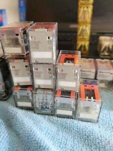 Omron MY2ZN-D2 Relays Relay 24VDC MY2 MY2N MY2IN LOT OF 5 PCS 00693
