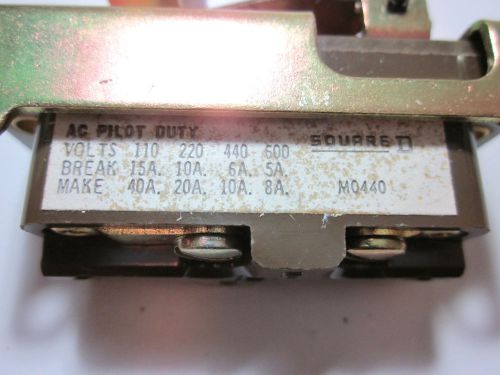 New Square D Roller Limit Switch Class 9007  AB-13  2517B4G11  9007AB13  MO440