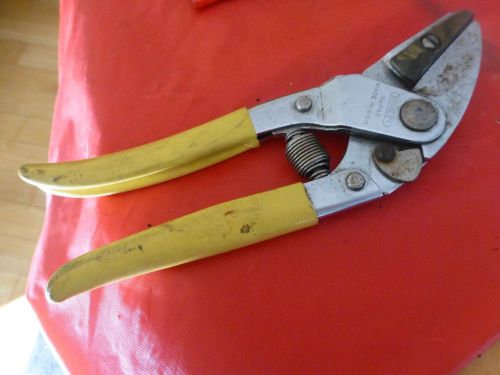 vintage stanley cutter tool wire cable snippers No PA8 MADE in USA yellow handle
