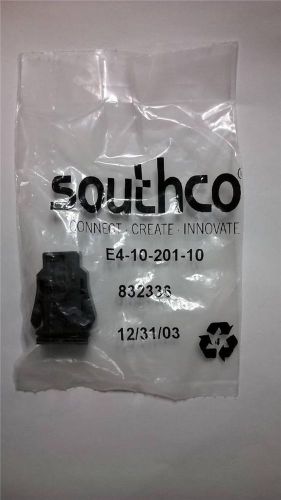 P267    Lot of   58 pcs  E4-10-201-10 Black Plastic Touch Latch   Large Size