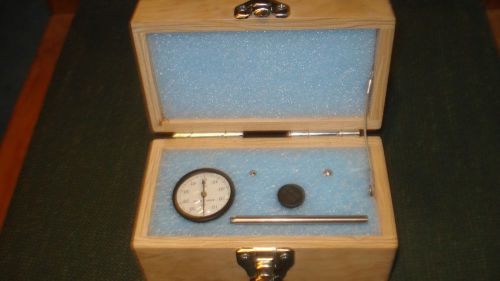 Brown &amp; sharpe no. 7040 dial indicator .001 in grads 0-50-0- reading 0-.20 range for sale