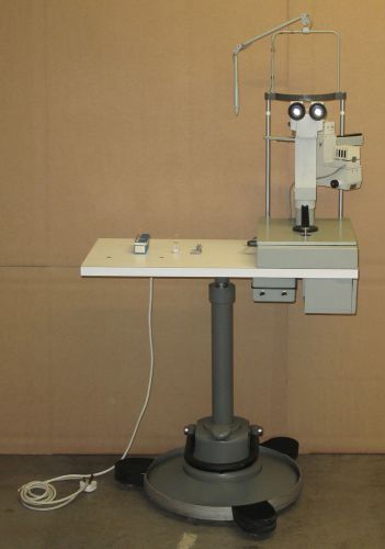 Carl Zeiss Slit Lamp for Optician Opthalmic Surgeon on adjustable table