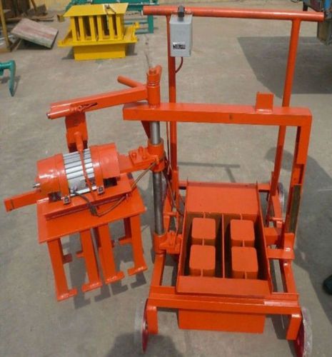 Concrete blocks making machine movable cement bricks machinery shipped by sea for sale