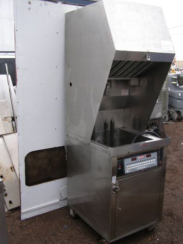 Giles self-contained fryer WOG-VH-MP with owners manual