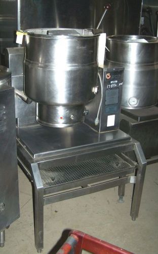 Groen counter top 40 qt. tilt steam jacketed kettle on stand for sale