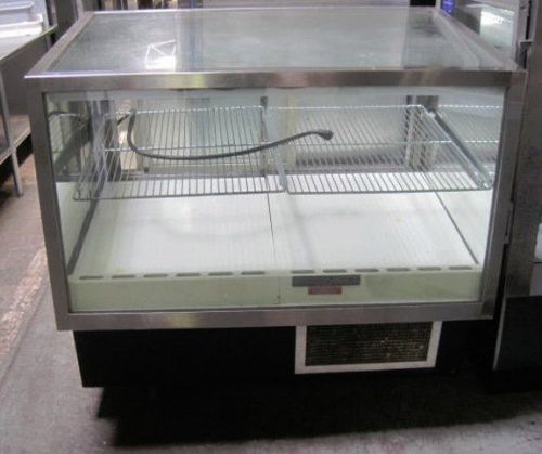 SHR-L4 Refrigerated 48&#034; Display Case