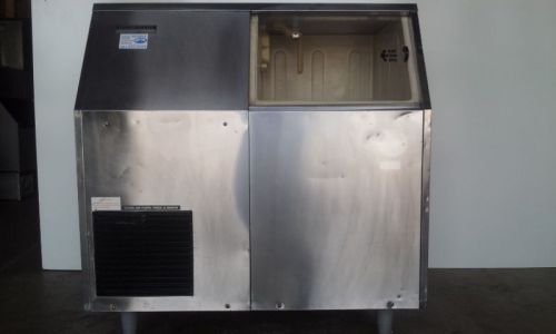 Used hoshizaki f-500baf self-contained flake ice machine bin 501 lb ice air cool for sale